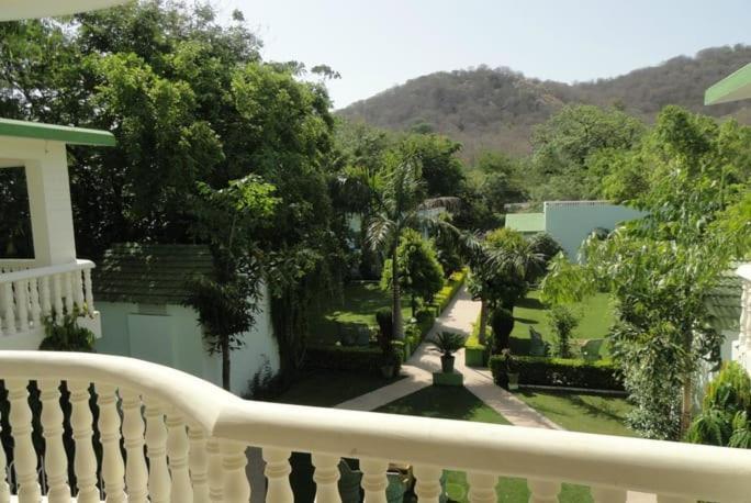 Ranthambhore Vatika Resort Sawai Madhopur Buitenkant foto